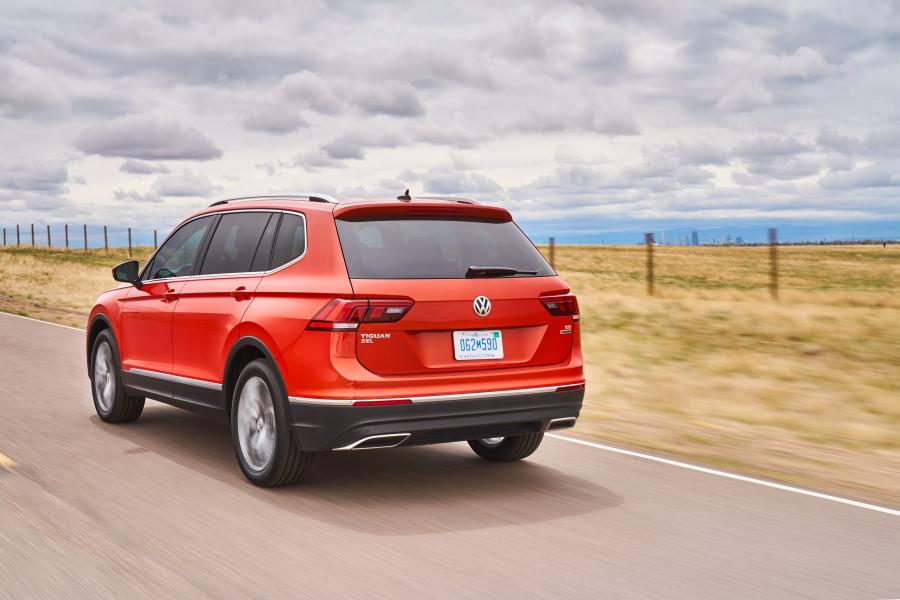  Volkswagen Tiguan SEL 2017 года  (NA) (фото 25 из 40)